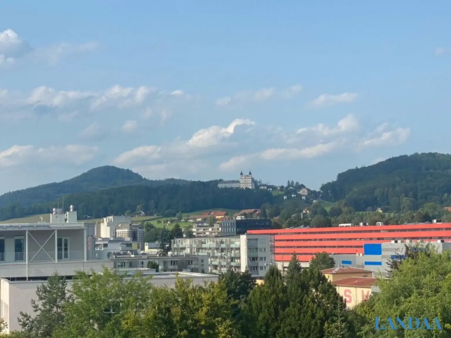Traumhafte Loggia-Wohnung in Salzburgs TOPLAGE - 52m2, 2 Zimmer, gepflegt, mit Lift!