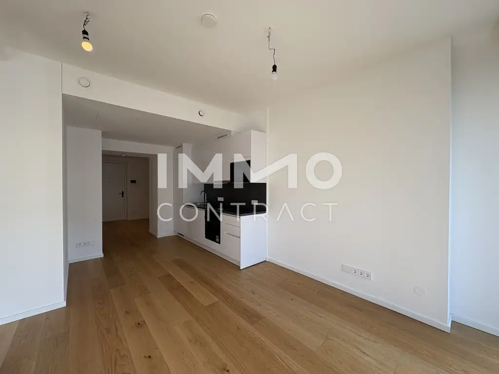 DANUBEFLATS: Entzückendes Studio mit sonnigem Balkon (Gym, Pool, Spa, Lounges im Turm) - NEW