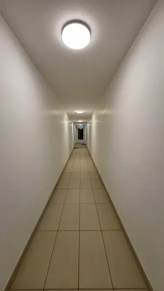 Sonnige 2-Zimmer-Wohnung - Klimaanlage - Sehr guter, gepflegter Zustand - Ausgezeichnetes Raumkonzept