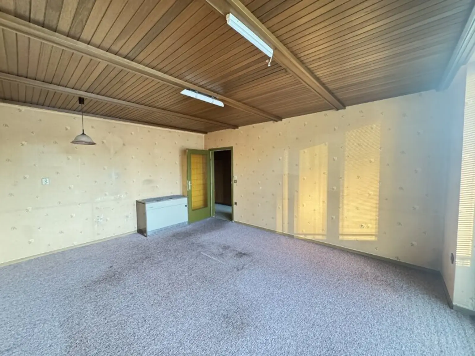 *Sanierungsbedürftiger Singlehit mit Loggia im Herzen von Brigittenau* Ab sofort verfügbar*