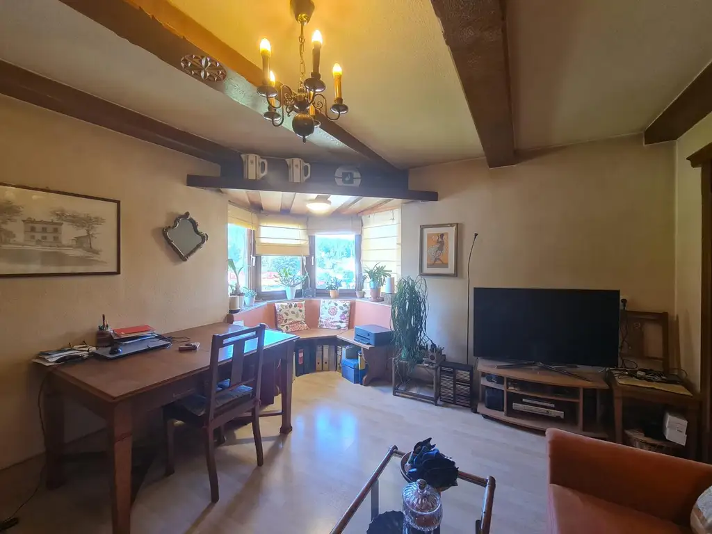 Geschichte zum Wohnen – Wohnhaus mit Garten in Top Lage in Seefeld!