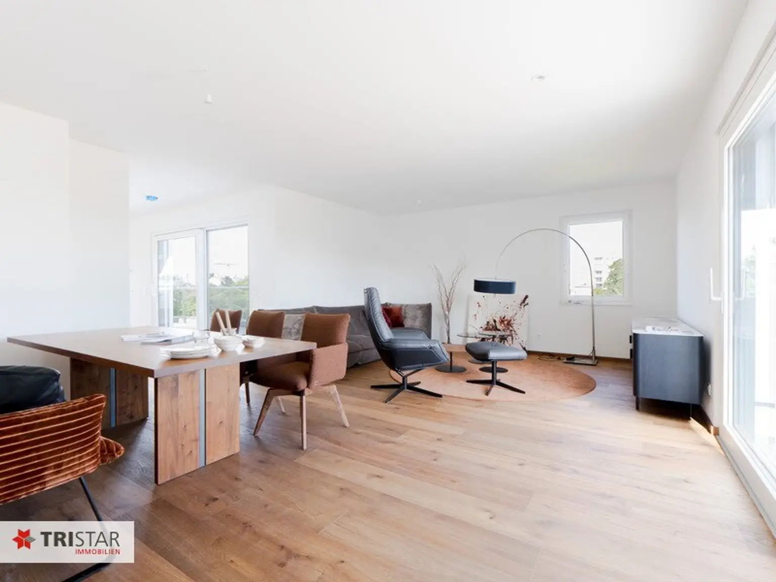 Luxuriöses Dachgeschoß in 1220 Wien: Erstbezug mit 3 Terrassen und modernster Ausstattung!