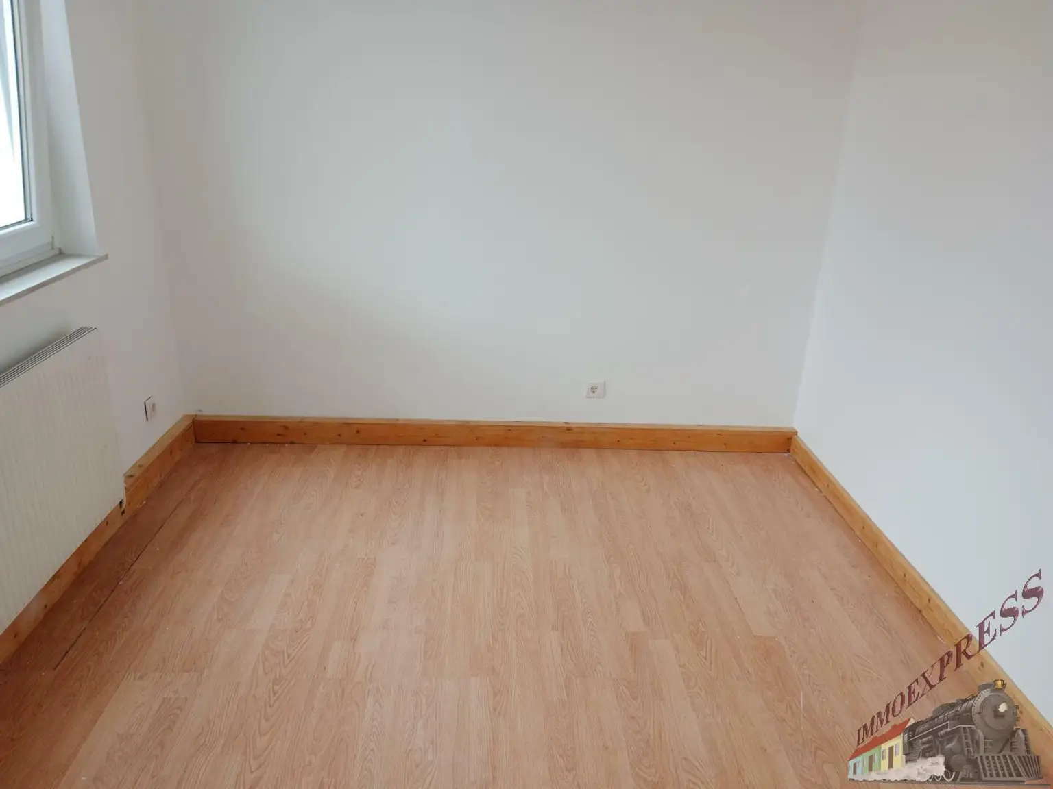 2544 Leobersdorf, helle, zentrale 3 Zimmer, unbefristete Haupmiete, ruhiges Haus