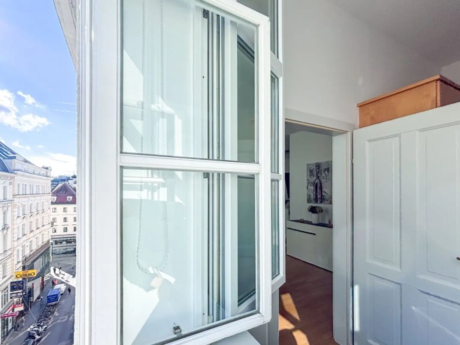 Komplett möblierte, helle Stadtwohnung – Ihr neues Zuhause am Stephansplatz/Graben!