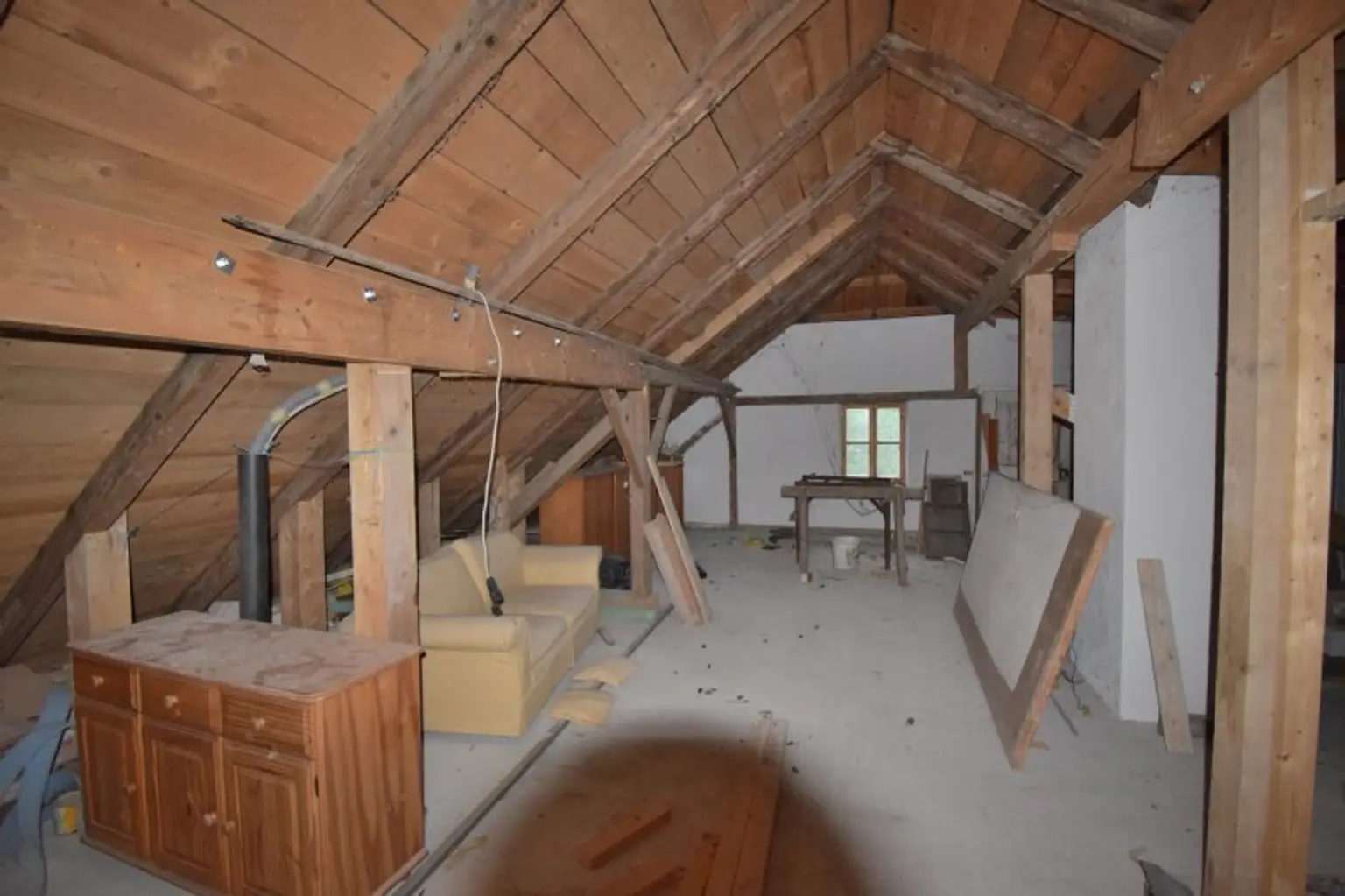 Bastlerhit: Haus mit landwirtschaftl. Flächen
