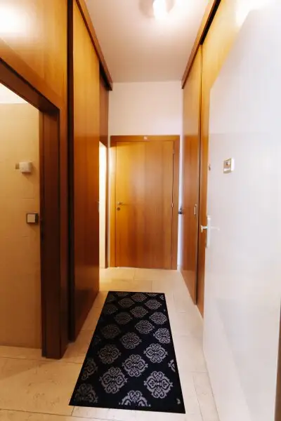 Stilvolle Altbauwohnung im Herzen der Wiener Innenstadt – vollmöbliert und sofort bezugsfertig