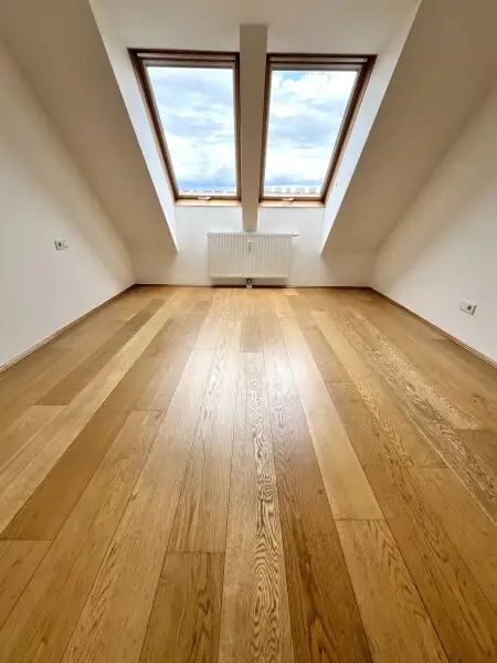 Dachterrassentraum: 3 Zimmer Dachgeschoss-Wohnung: 92m² mit Terrasse  zu kaufen!!