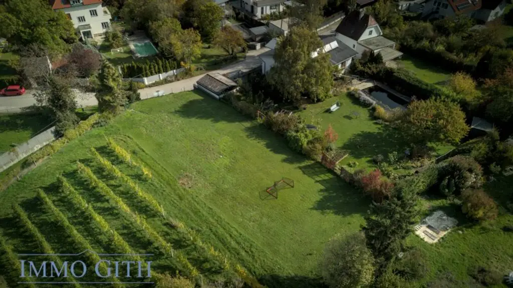 SONNE, WEIN & WEITBLICK – 735 m² BAUGRUNDSTÜCK DIREKT AM WEINGARTEN IN KLOSTERNEUBURG ZU KAUFEN!