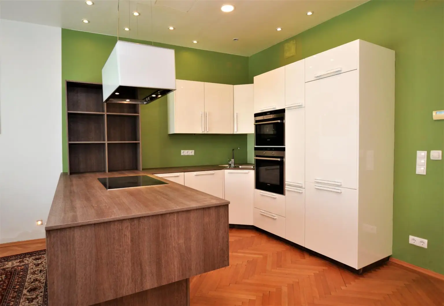 Helle & großzügige 3 Zimmer Wohnung nahe Schloss Schönbrunn