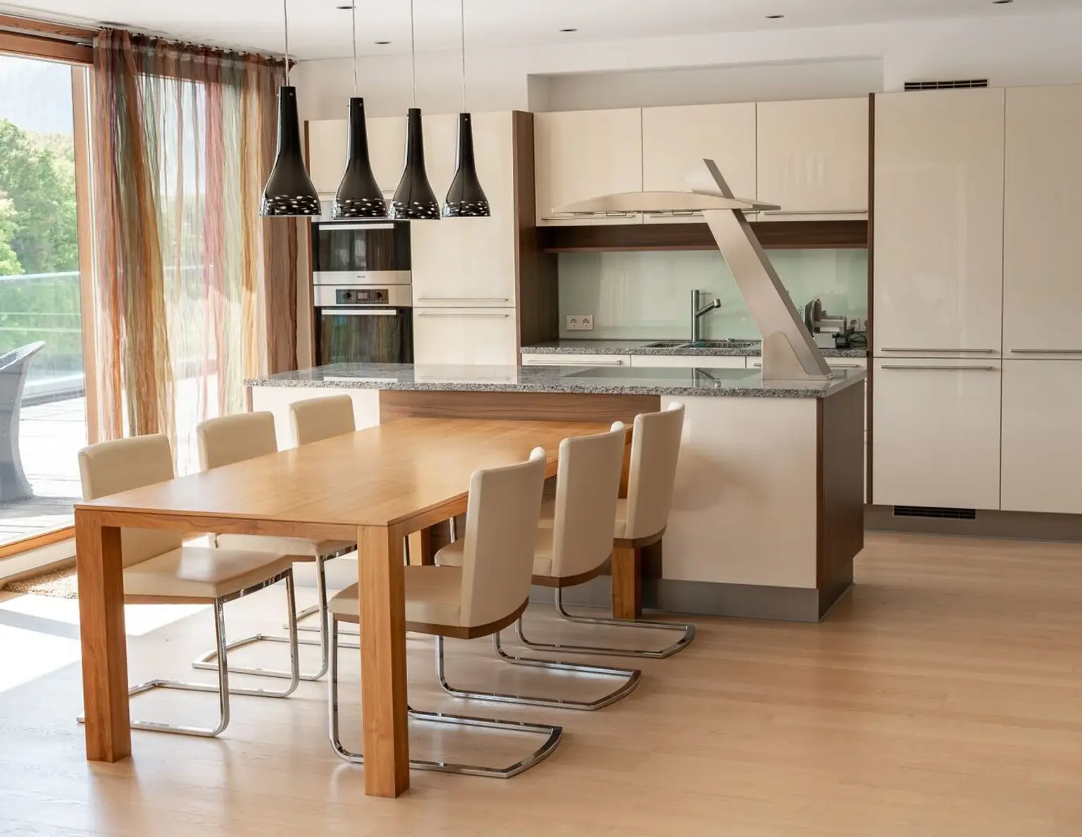Exklusive Dachgeschosswohnung mit Panoramablick in Saalfelden
