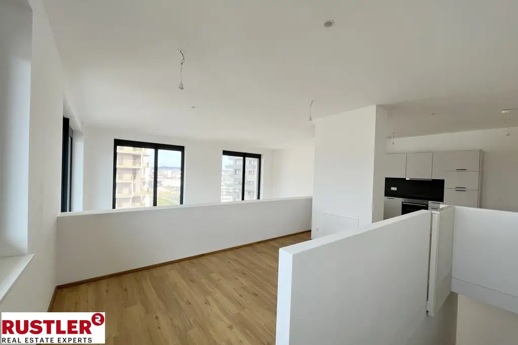 Der nächste Level für Ihr Business: Hochwertige Bürofläche mit Galerie und Aussicht