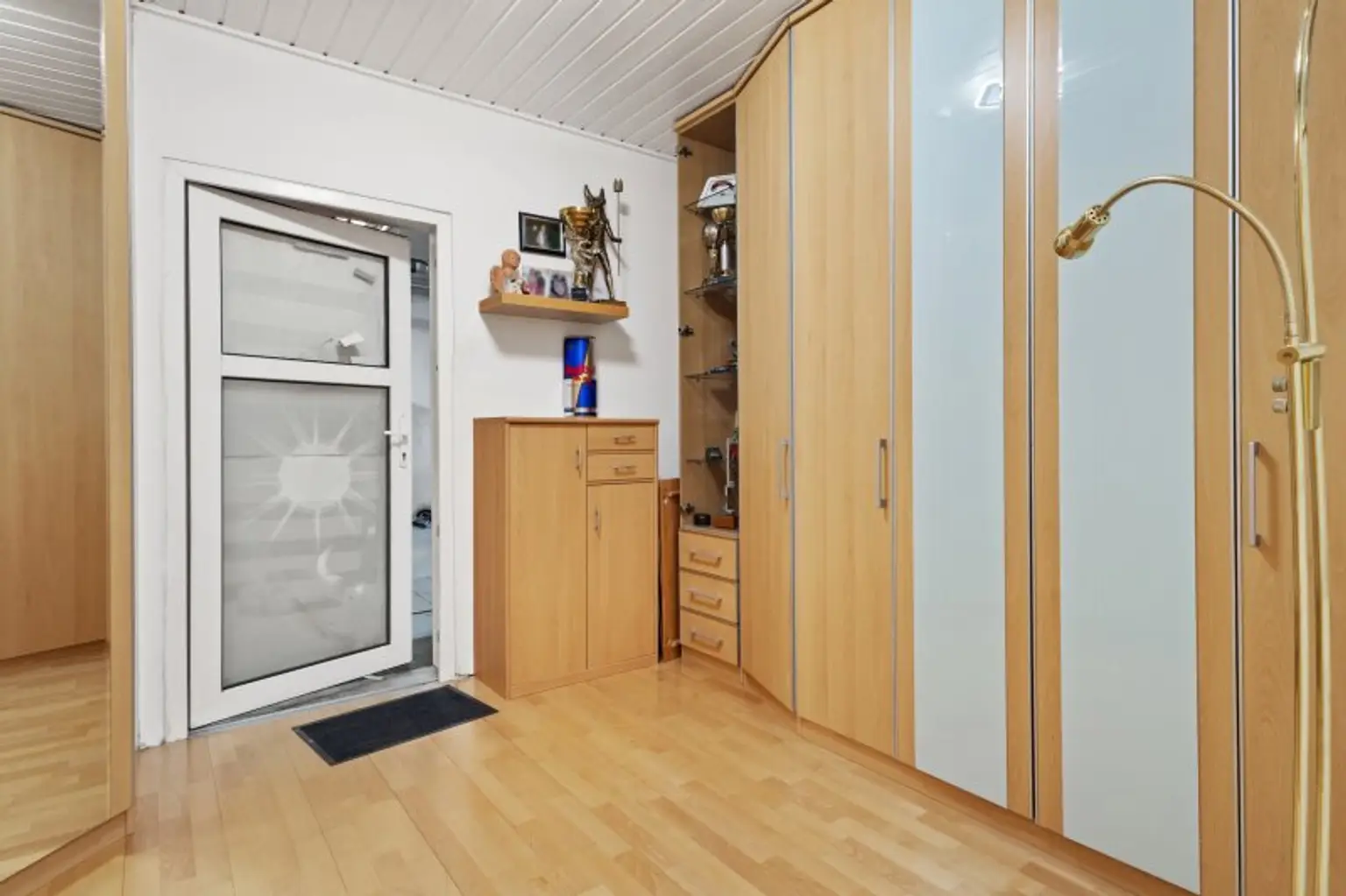 Durchgangszimmer zur 2. Garage - OG - Haus - Treffling - kaufen