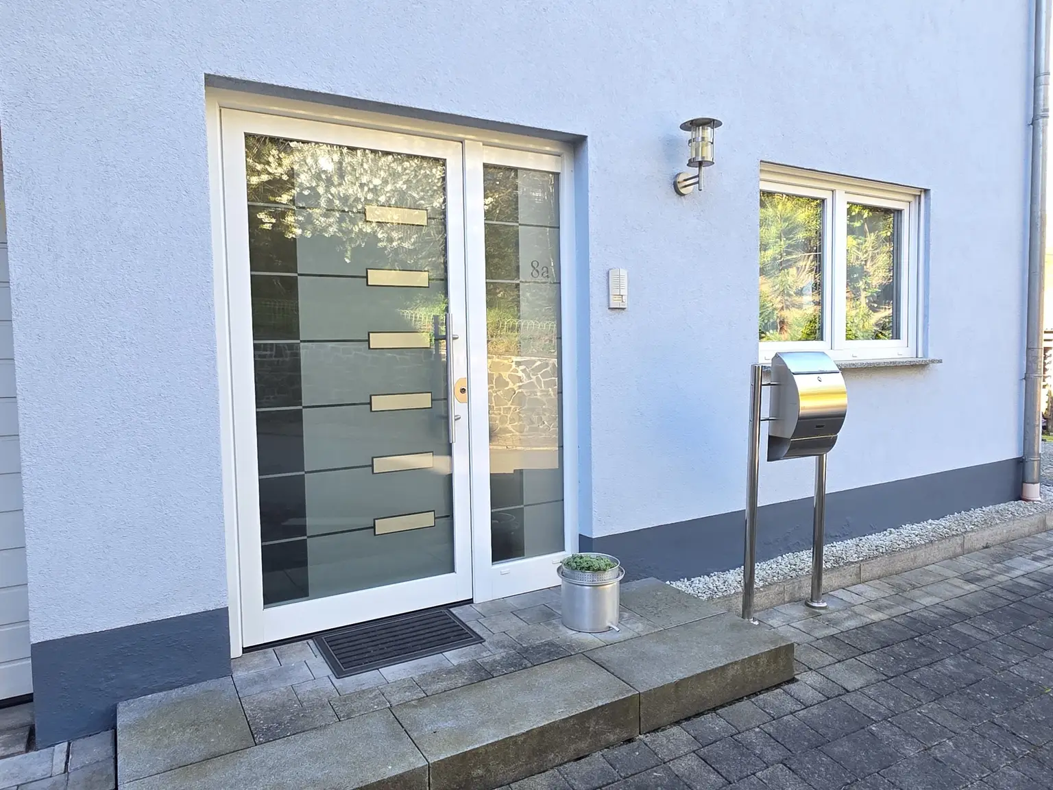 Stilvoll WOHNEN, nachhaltig SPAREN – Modernes Einfamilienhaus mit effizientem Energiekonzept...!