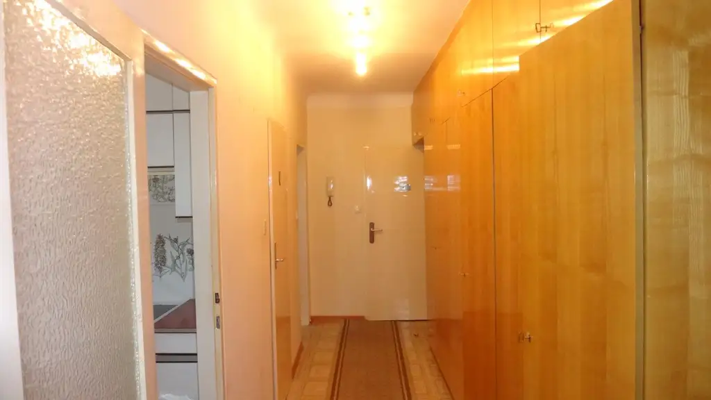 Gelegenheit nahe dem Flughafen,  3- Zimmer Eigentumswohnung in Fischamend !