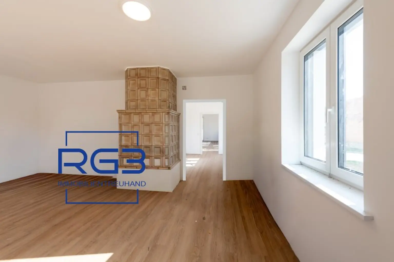 Großes Einfamilienhaus mit großem Garten # Provisionsfrei