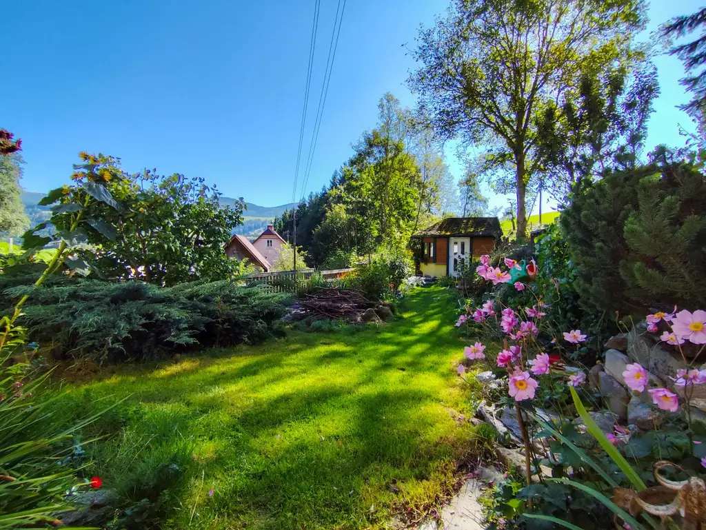 *** Wohlfühlhaus mit Kamin, Kachelofen, Gartenidylle und Ausblick von der Grillterrasse ***