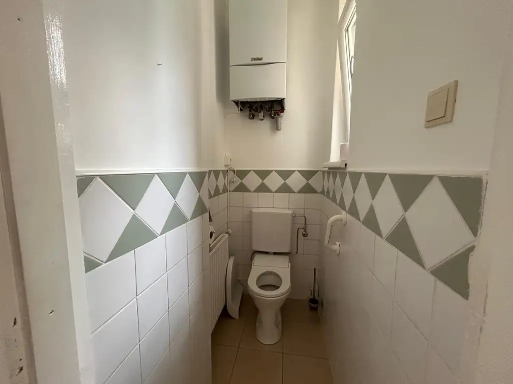 ZWEI ZIMMER WOHNUNG IN KIERLING MIT GARTEN!