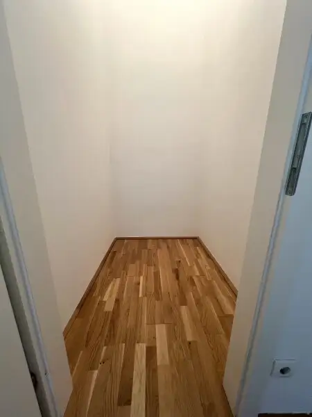 Einziehen und Wohlfühlen - Stilvoll sanierte 3 Zimmer Wohnung in bester Lage