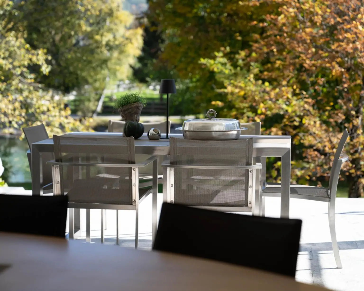 NEU!   Ein Haus am See - das besondere Juwel in ruhiger Bestlage