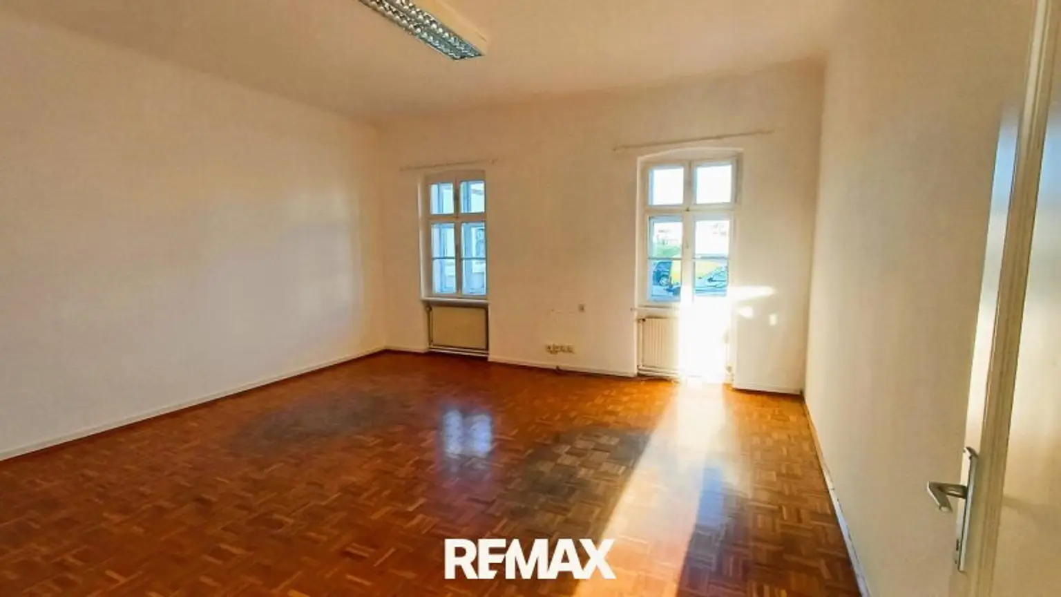 8_Büro 1 Fenster