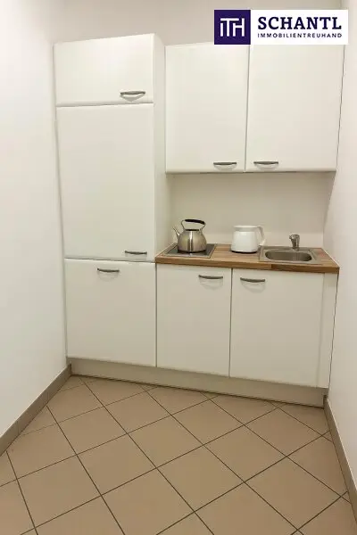 ++ Investment in Ihre Zukunft ++ Unbefristet vermietete Altbauwohnung in begehrter Lage