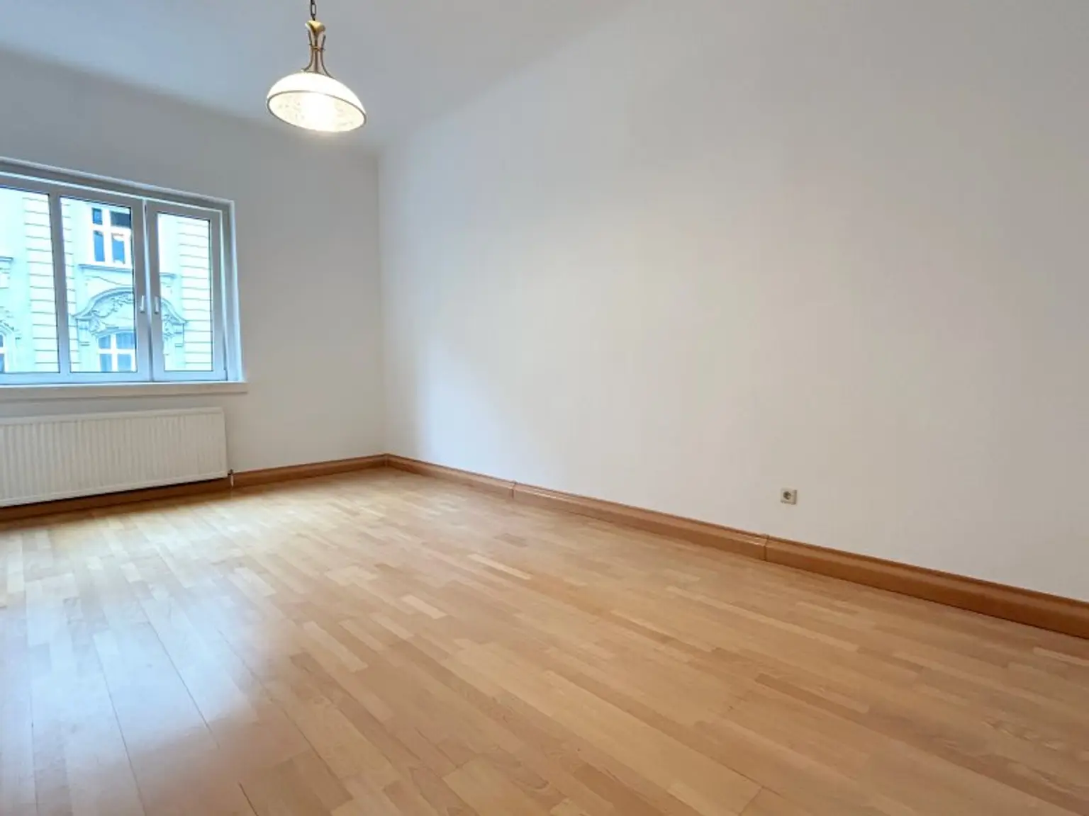 Ihr neues Zuhause in Wien für nur € 230.000,- – Gepflegte 2-Zimmer-Wohnung in 1120 WIEN!