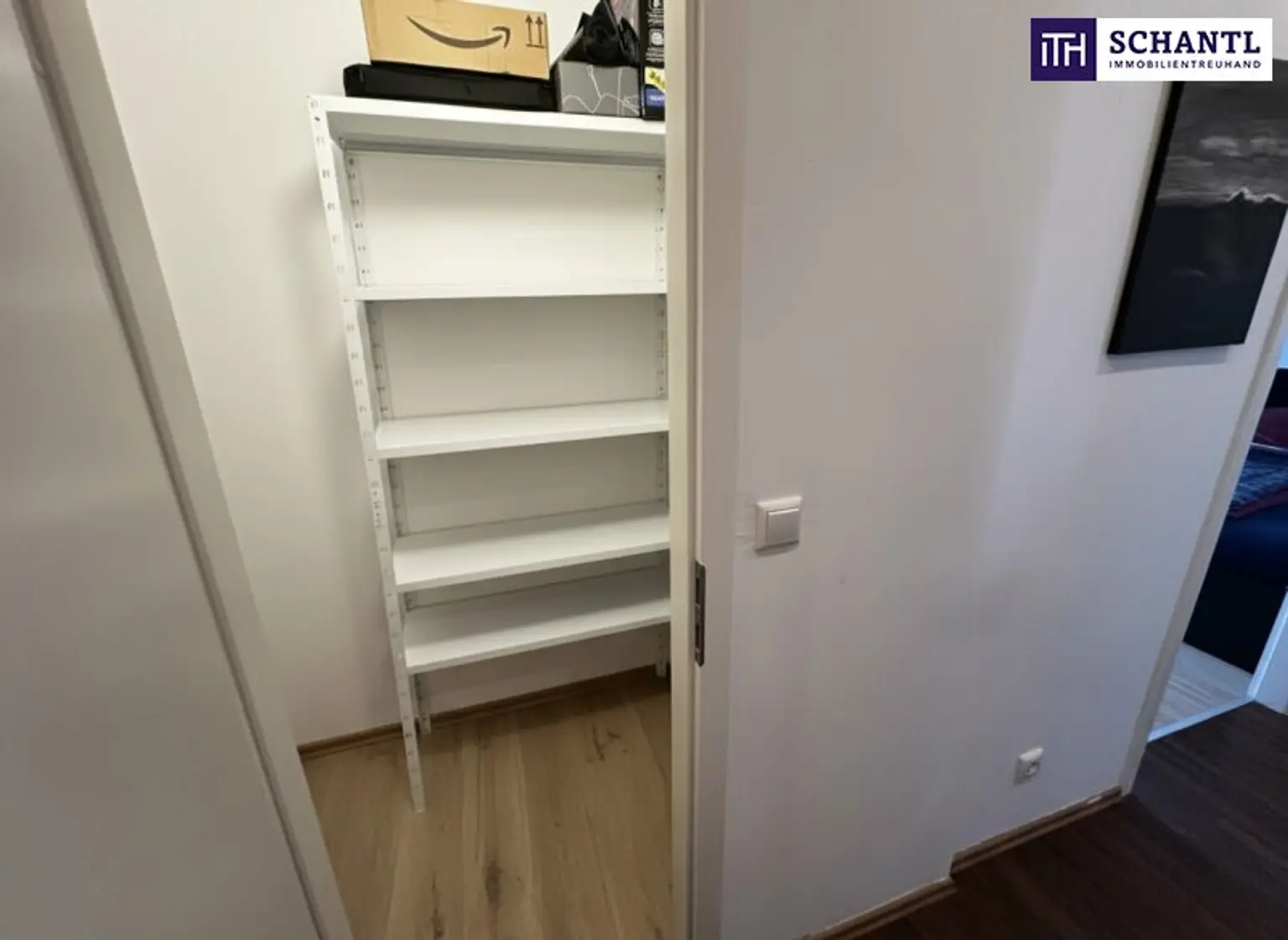 Ab in den 9. Stock - Traumhaftes 3-Zimmer-Penthouse mit unglaublichem Fernblick -Sonnenloggia und Stellplatz inkludiert - Jetzt zugreifen!!