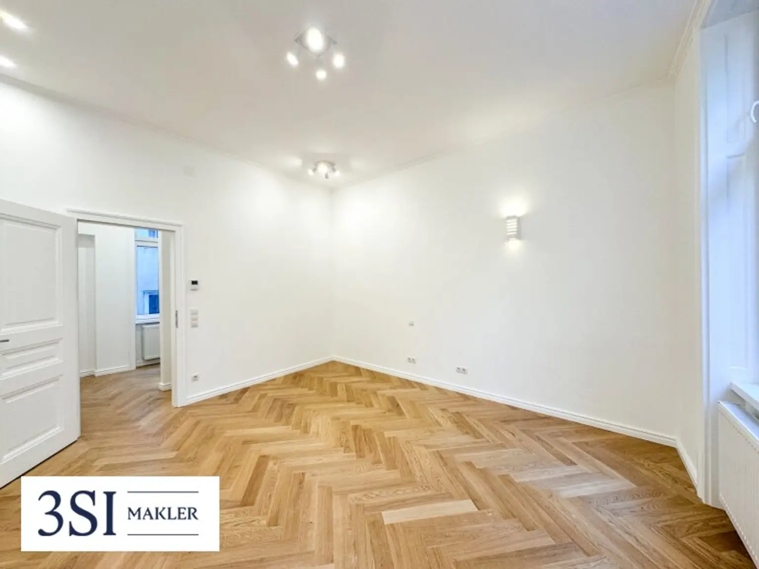 Modernes City-Apartment mit Altbauflair – sofort beziehbar!