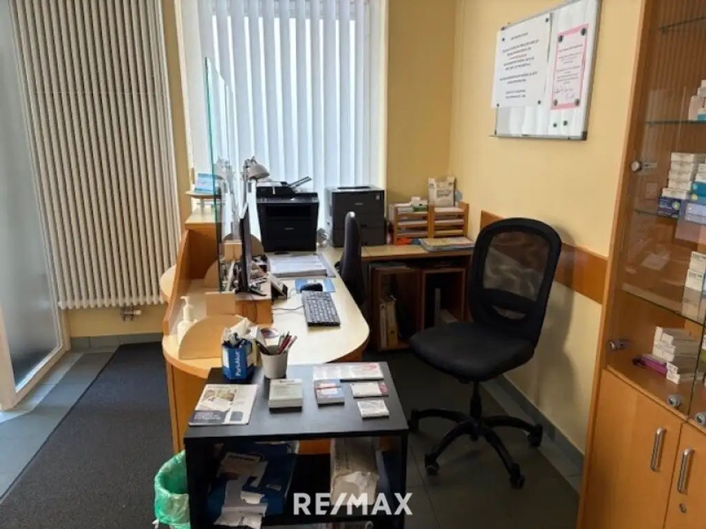 Ordination-Beauty Center-Nagelstudio etc..ABLÖSEFREI zu vermieten !