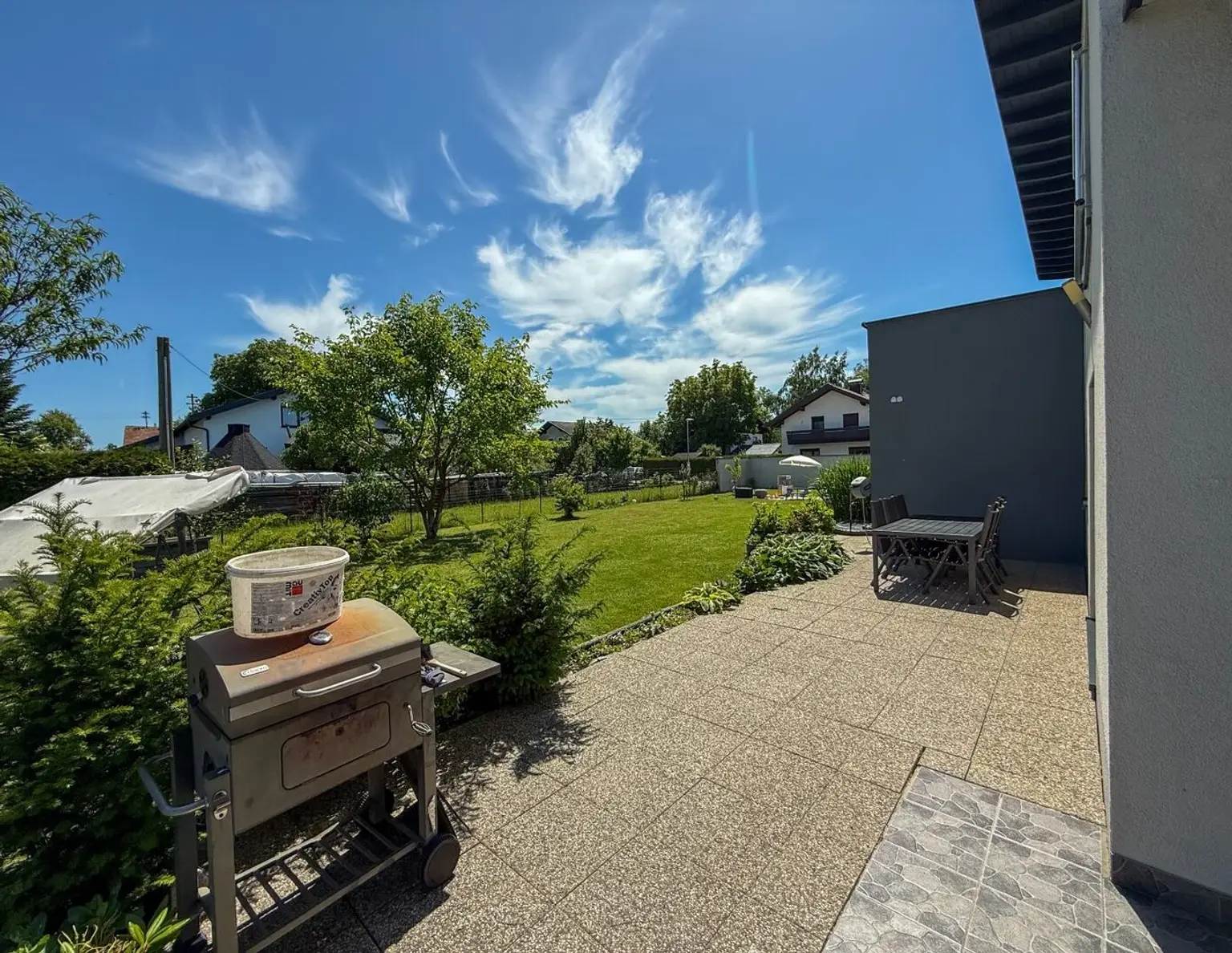 Doppelhaushälfte mit Garten und Terrasse