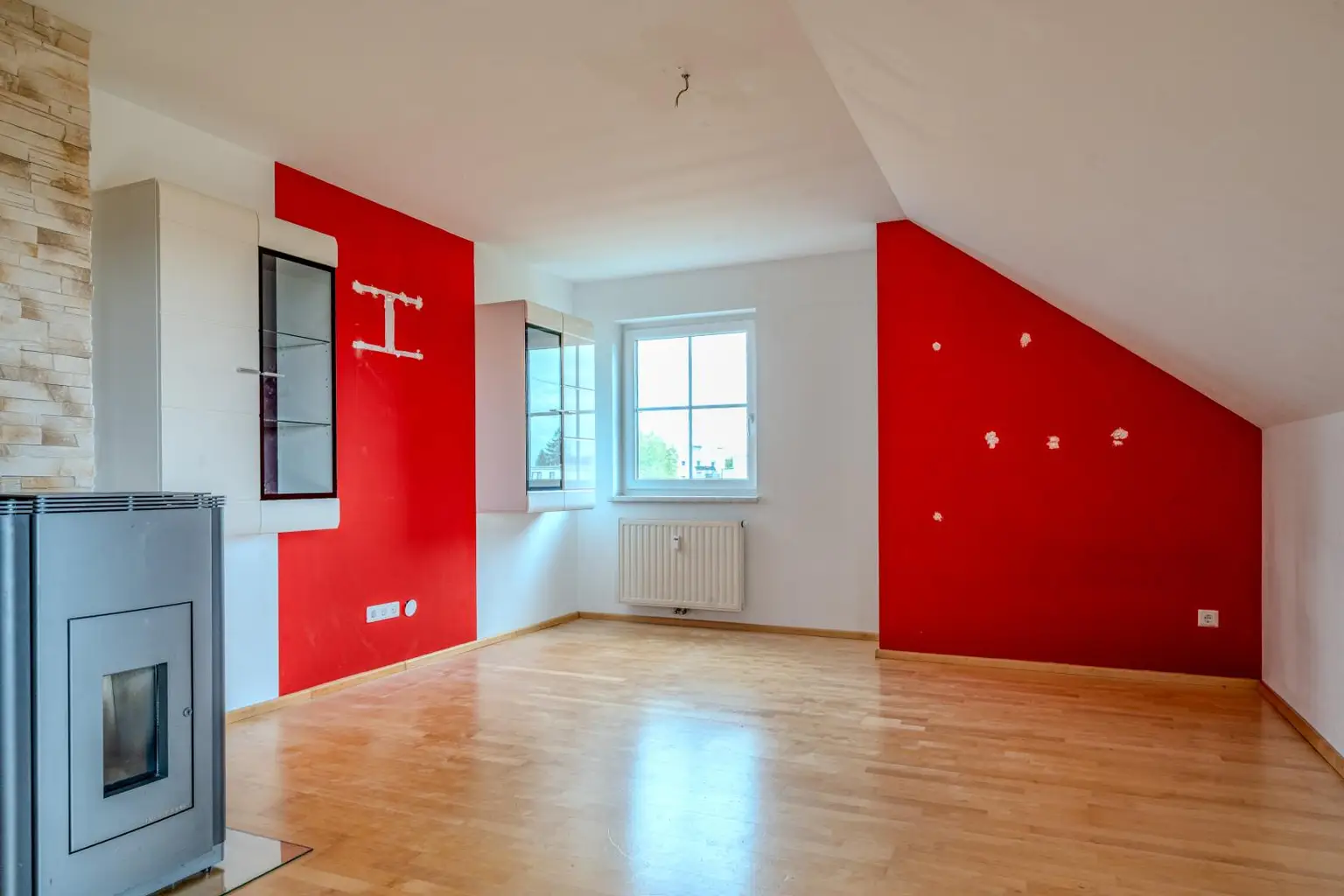 Modernes Wohnen auf zwei Ebenen- Maisonettejuwel in Tillmitsch