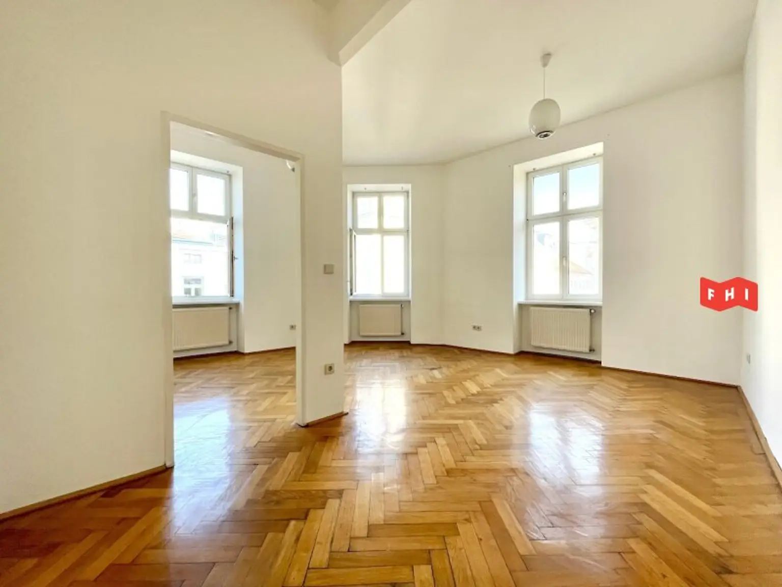 Südseitige 2 Zimmer Altbaumiete Nähe Yppenplatz