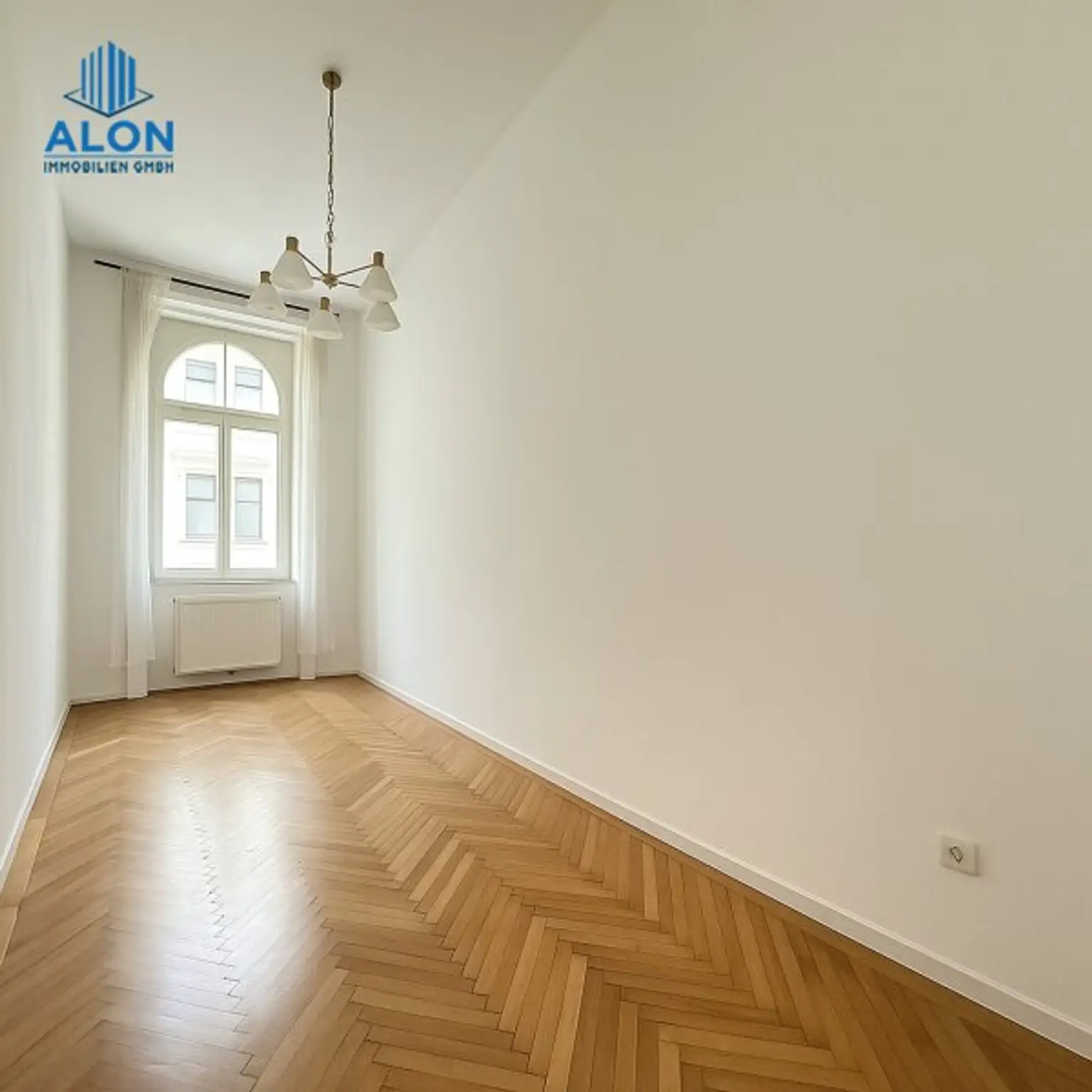 Stilvolle 2-Zimmer-Altbauwohnung – zentral begehbar, helle Räume & hervorragende Lage im 5. Bezirk!