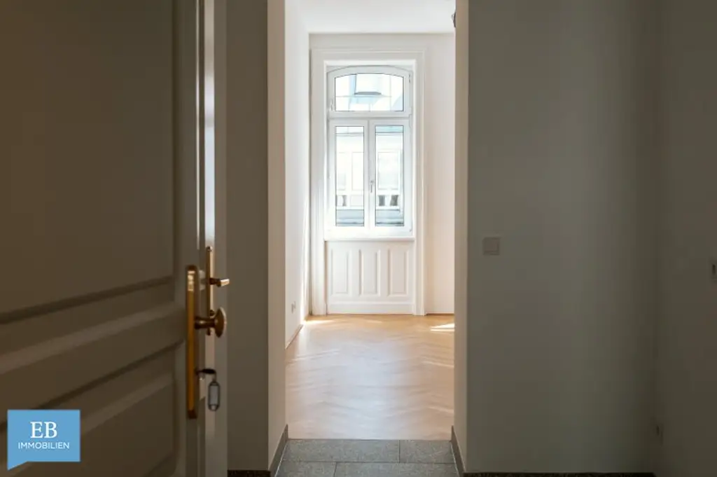 ALTBEWÄHRT TRIFFT AUF AVANTGARDE - Schöne Garconniere im 8ten Bezirk!