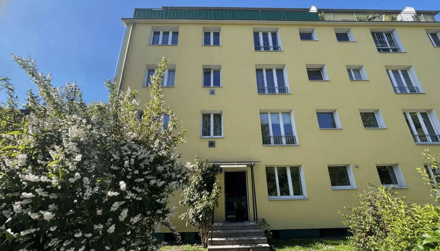 Ruhige 3-Zimmer-Wohnung mit Blick ins Grüne