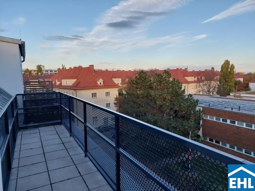 2-Zimmer Dachgeschoßwohnung mit großem Balkon! Nahe der Donauinsel