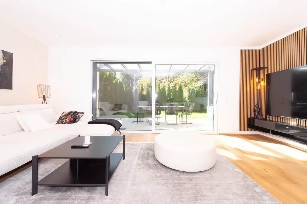 Stylisches Zuhause in Hart bei Graz – modern, bezugsbereit & neuwertig vollmöbliert
