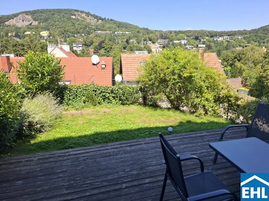 Wohnerlebnis mit traumhaftem Ausblick und uneinsehbarem Garten