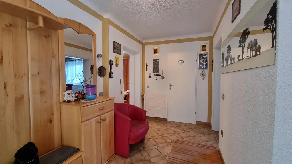 Gepflegtes Einfamilienhaus mit Pool und Garten in St. Georgen