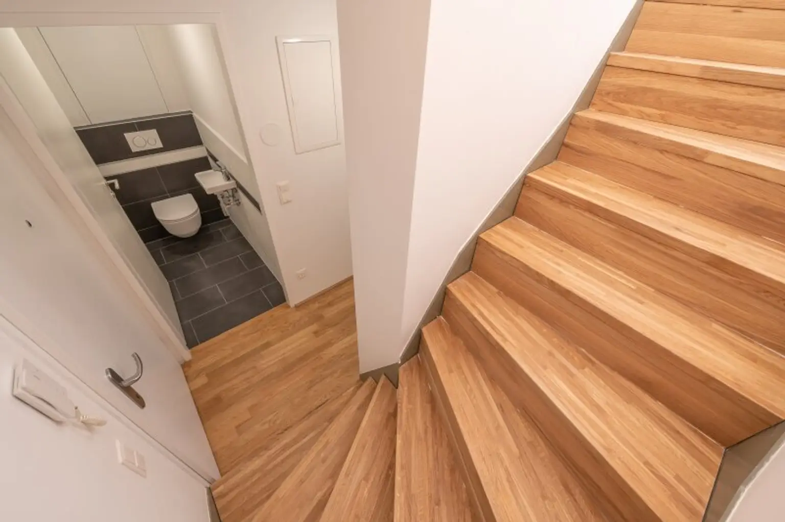 ++NEU++ 3-Zimmer DG-ZWEITBEZUG mit Dachterrasse! ++VIDEOBESICHTIGUNG++