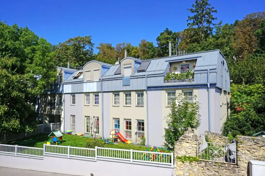 Barrierefreie 4-Zimmer-Gartenwohnung Nähe Auhofcenter und S-Bahn