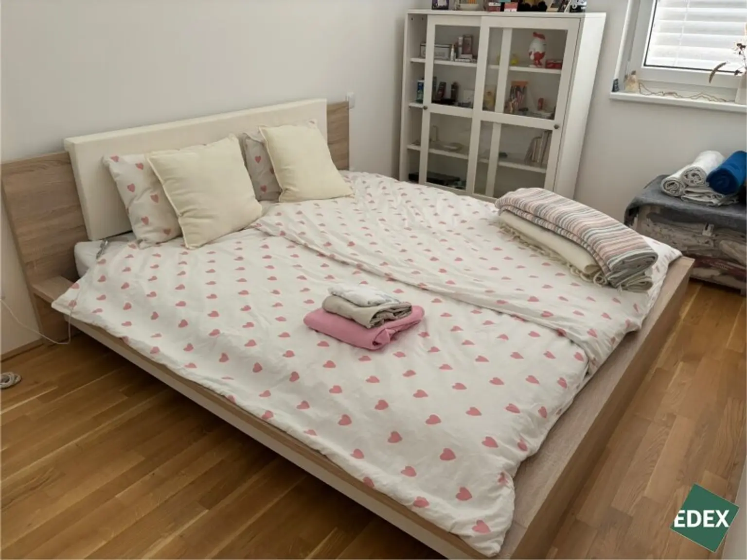 Ab sofort: Moderne 2-Zimmer-Wohnung mit Balkon nahe U1 Rennbahnweg