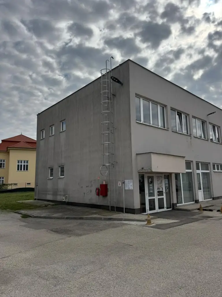 Renditestarkes Einkaufszentrum in Top-Innenstadtlage von Westungarn