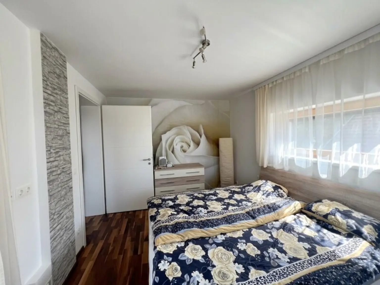 Schlafzimmer 1_2