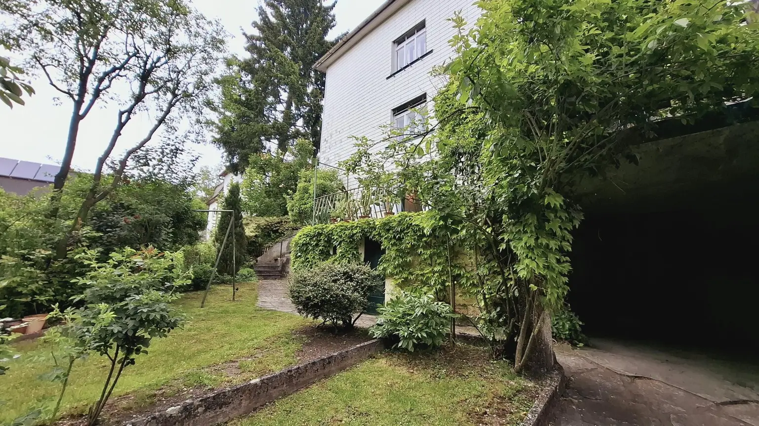 Charmantes Stadthaus in ruhiger Lage mit Potential