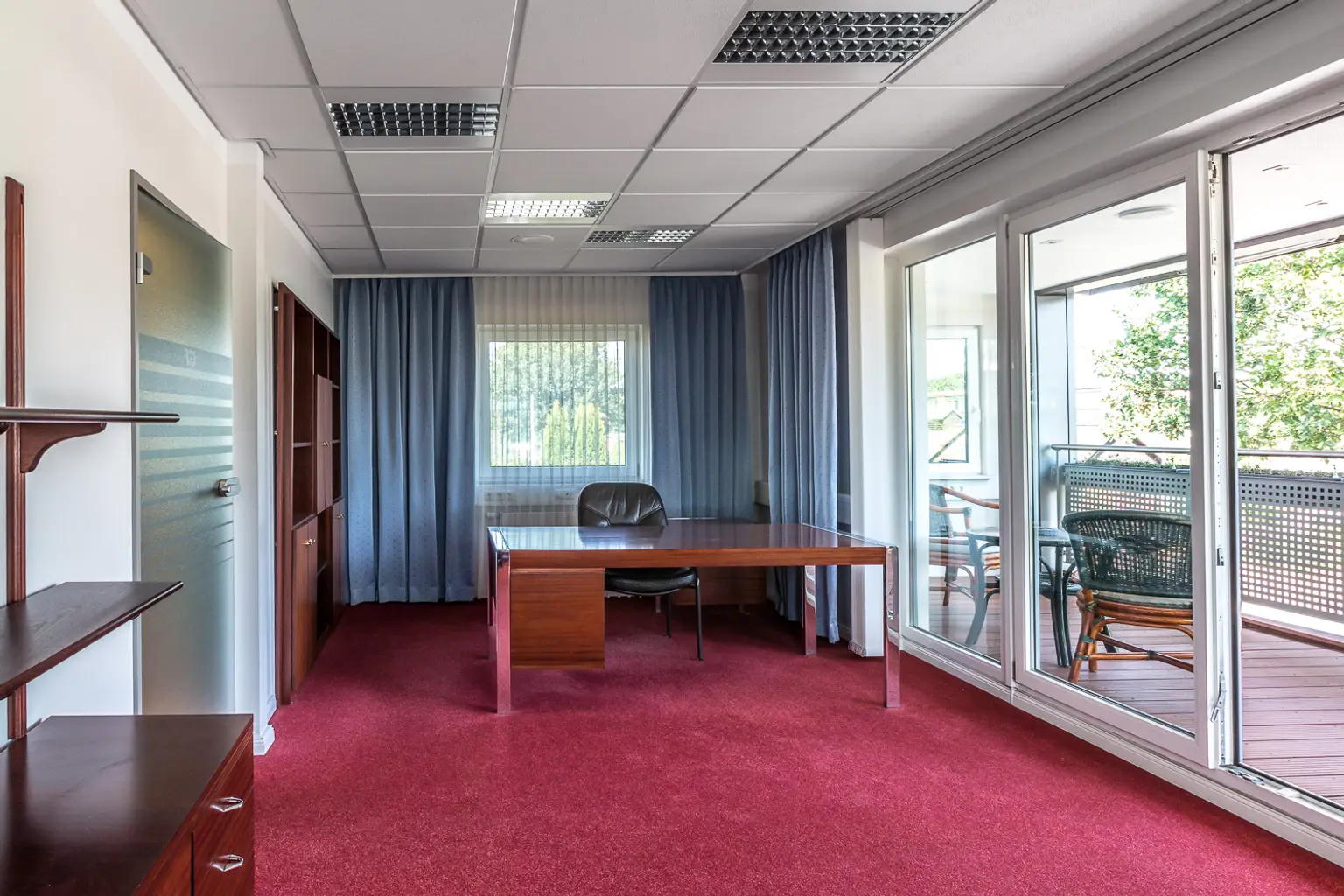 Büro 1