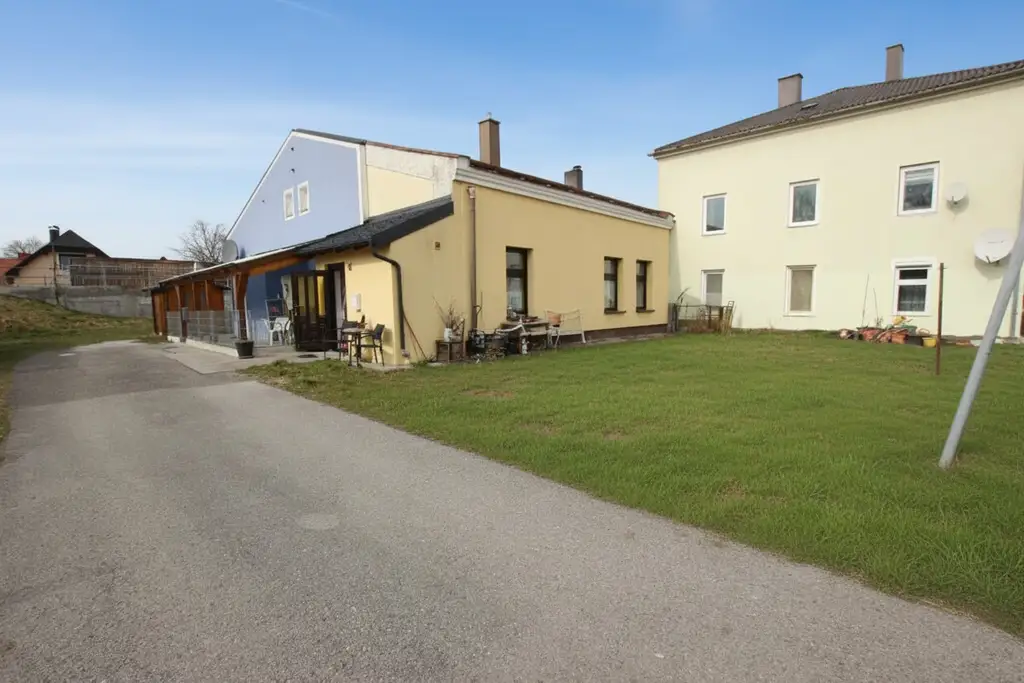 Charmante 2-Zimmer-Wohnung mit Gartenmitbenutzung in St. Pölten