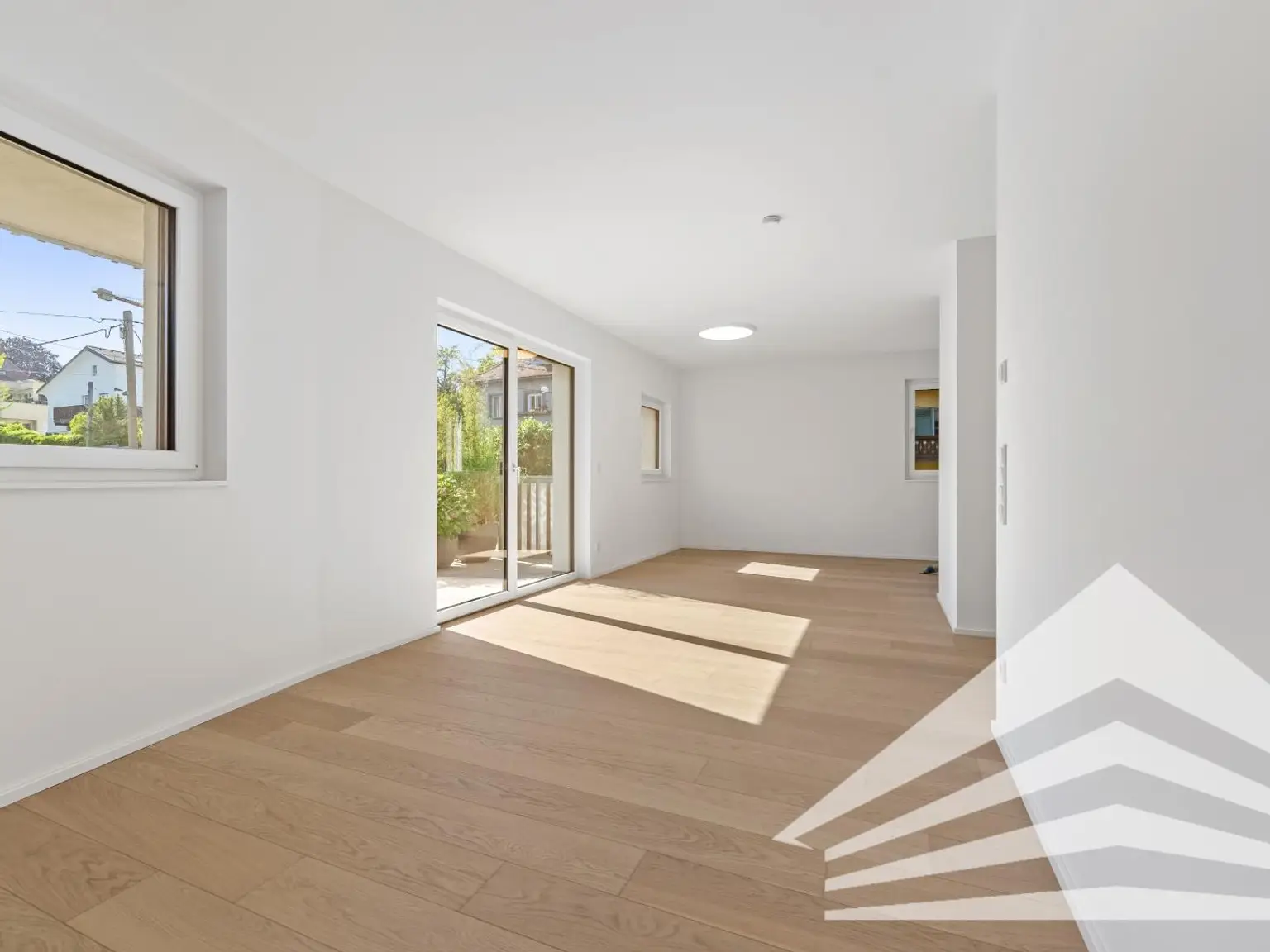 Sonnige 2 Zimmerwohnung mit Balkon am Auberg...sofort bezugsfertig!