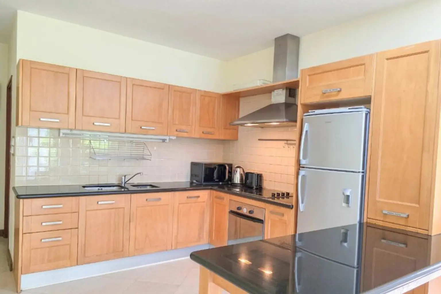 Apartment an der Westküste von Phuket – Komfort, Stil und Ruhe in Strandnähe