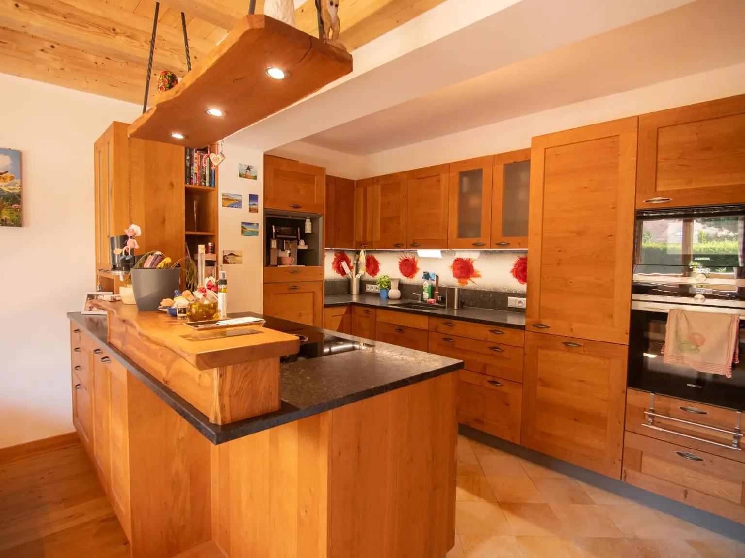 Exklusives Einfamilienhaus mit Ausblick und Wellnessbereich